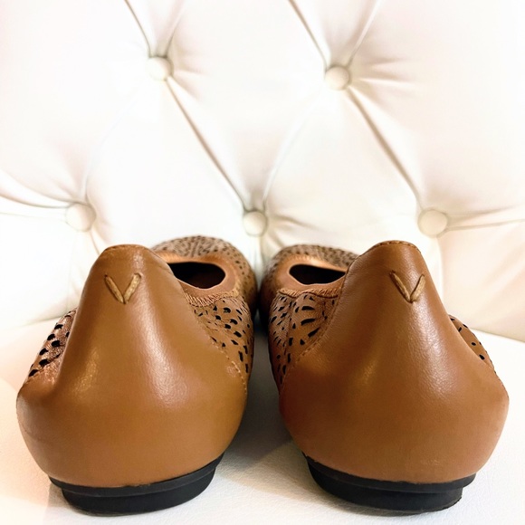 Vionic Perforated Leather Ballet Flats - Picture 5 of 7